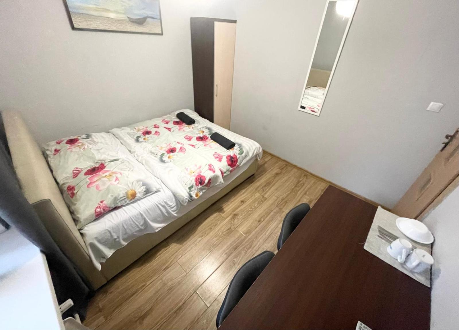 Fantastic Waw - Ns54 Room K Warsaw Ngoại thất bức ảnh